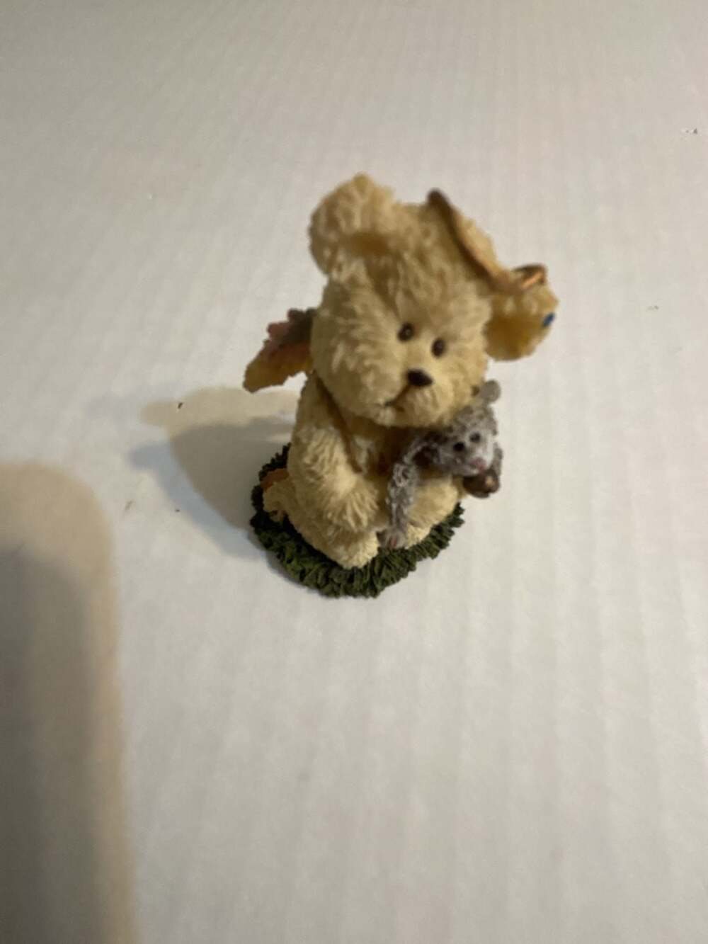 Boyds Bears & Friends Lil' Wings Fuzzihugs Figurine Style 24150